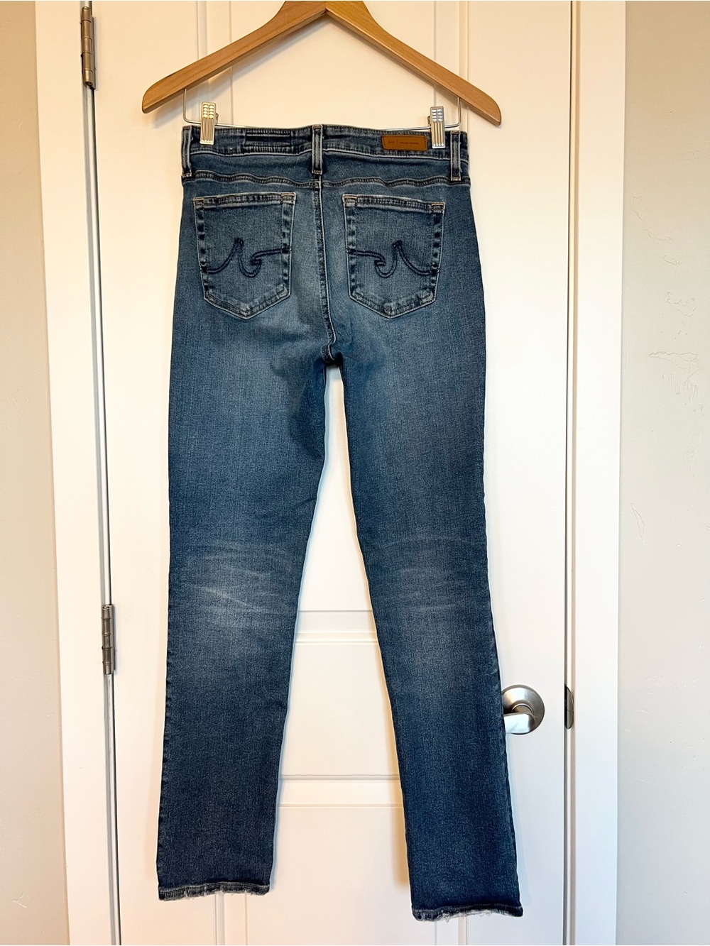AG jeans Adriano Goldschmied Mari Mid-rise Slim Straight jeans Size 27 Premium - Picture 6 of 10